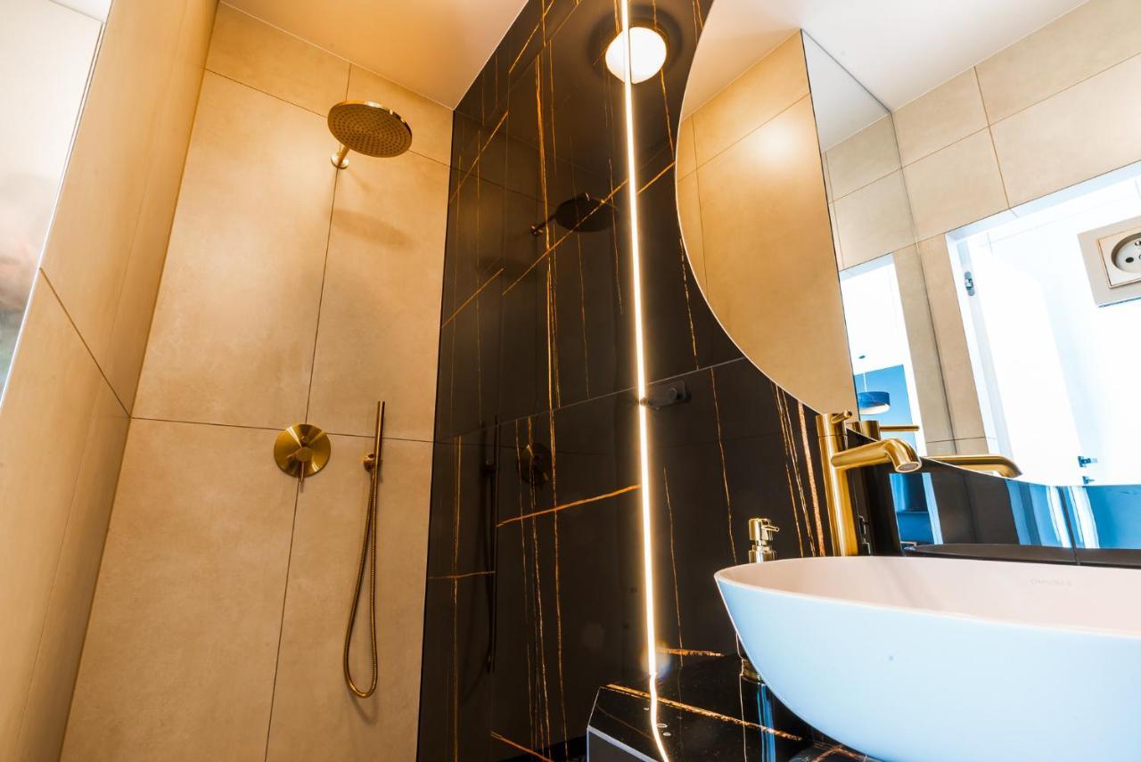 Apartament Plaza Tower 14 Pietro Κίελτσε Εξωτερικό φωτογραφία