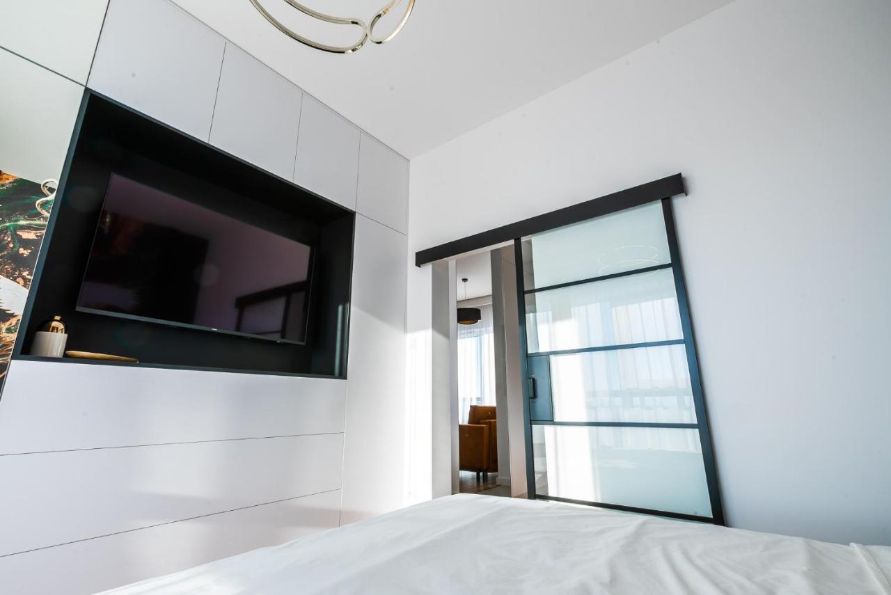 Apartament Plaza Tower 14 Pietro Κίελτσε Εξωτερικό φωτογραφία